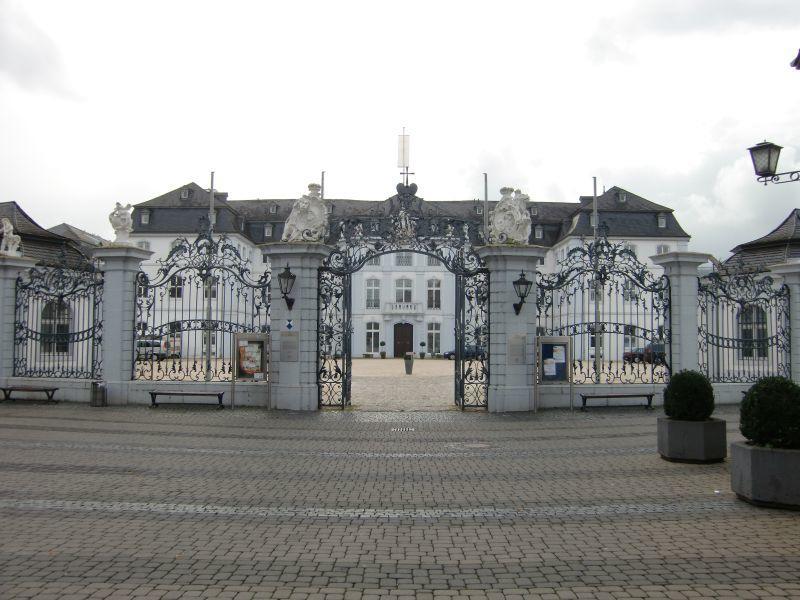 Hotel Zur Schloss-Schenke Neuwied Luaran gambar